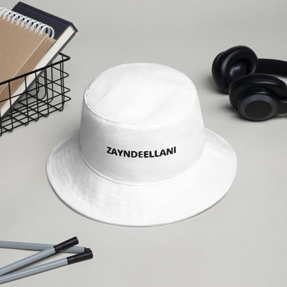 Zayndeellani Bucket Hat White - Zayndeellani